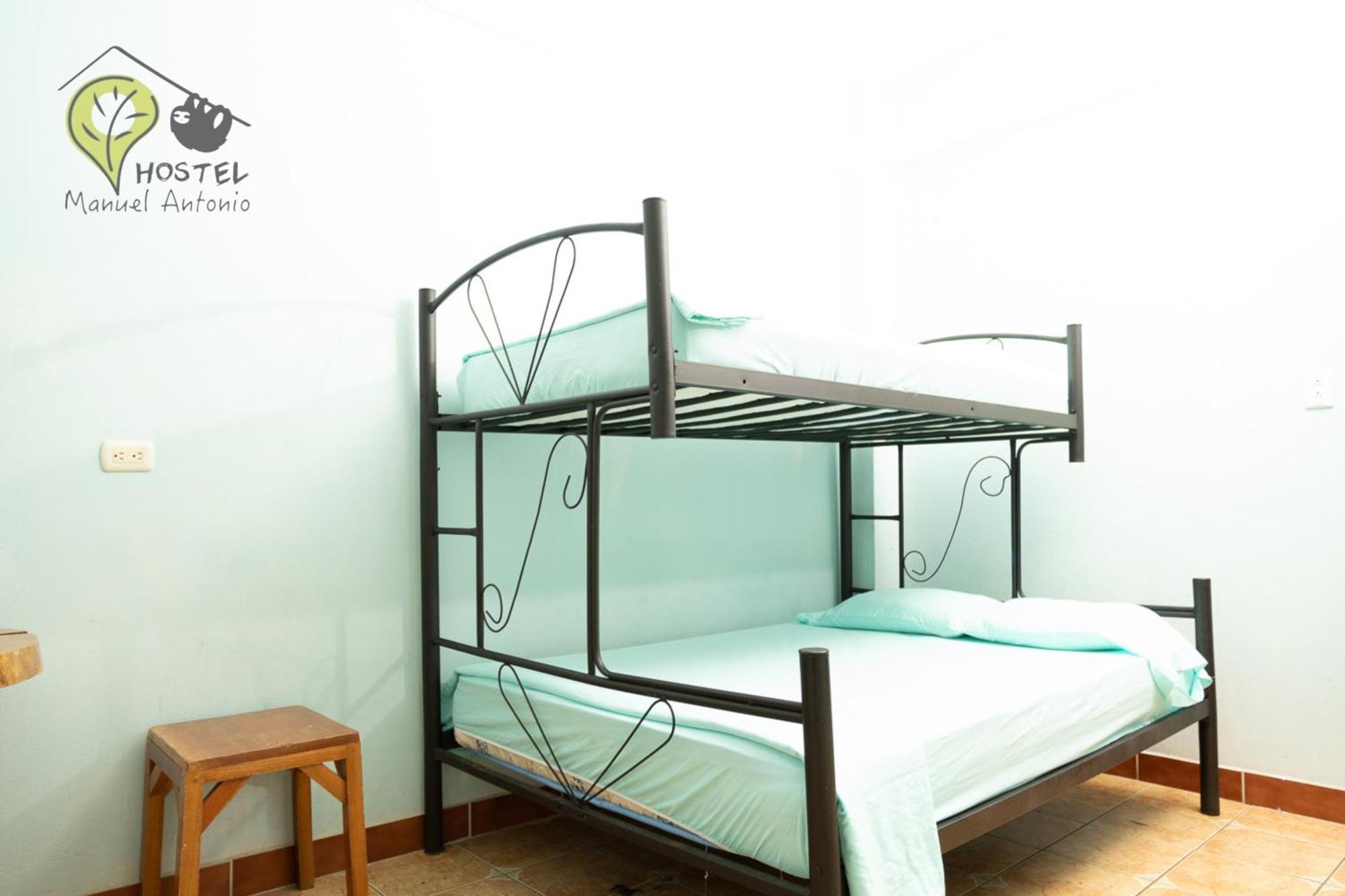 Manuel Antonio Hostel Bagian luar foto